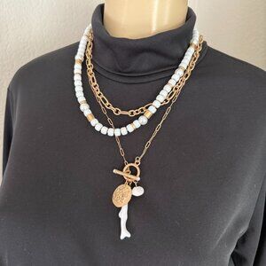 #2 garden party costume jewelry / 19" long necklace w/ clasp closure